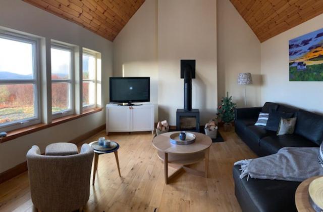 Head In The Skye - Healabhal Cottage Ose Eksteriør bilde